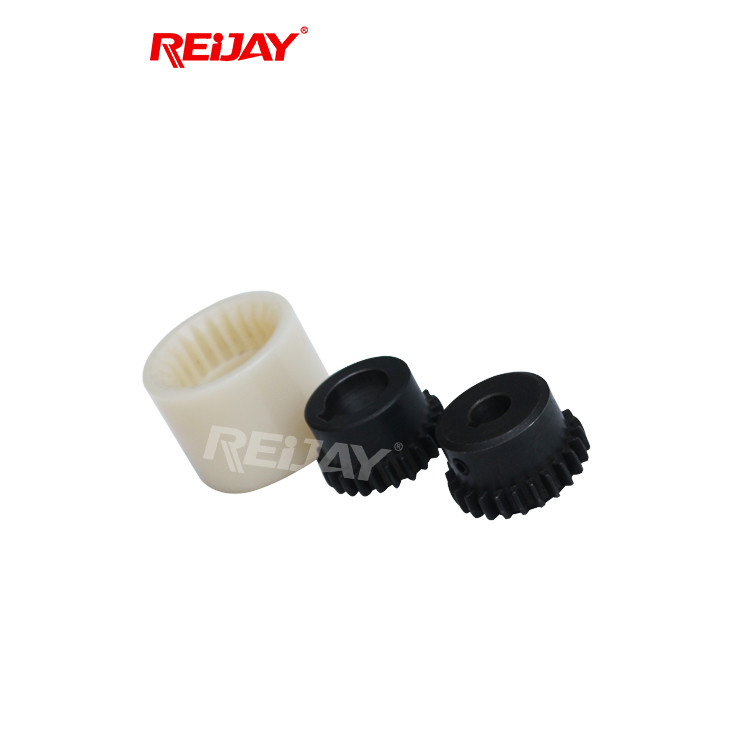 112M Motor Nylon Sleeve Gear Coupling Non Lubricated Water Pump